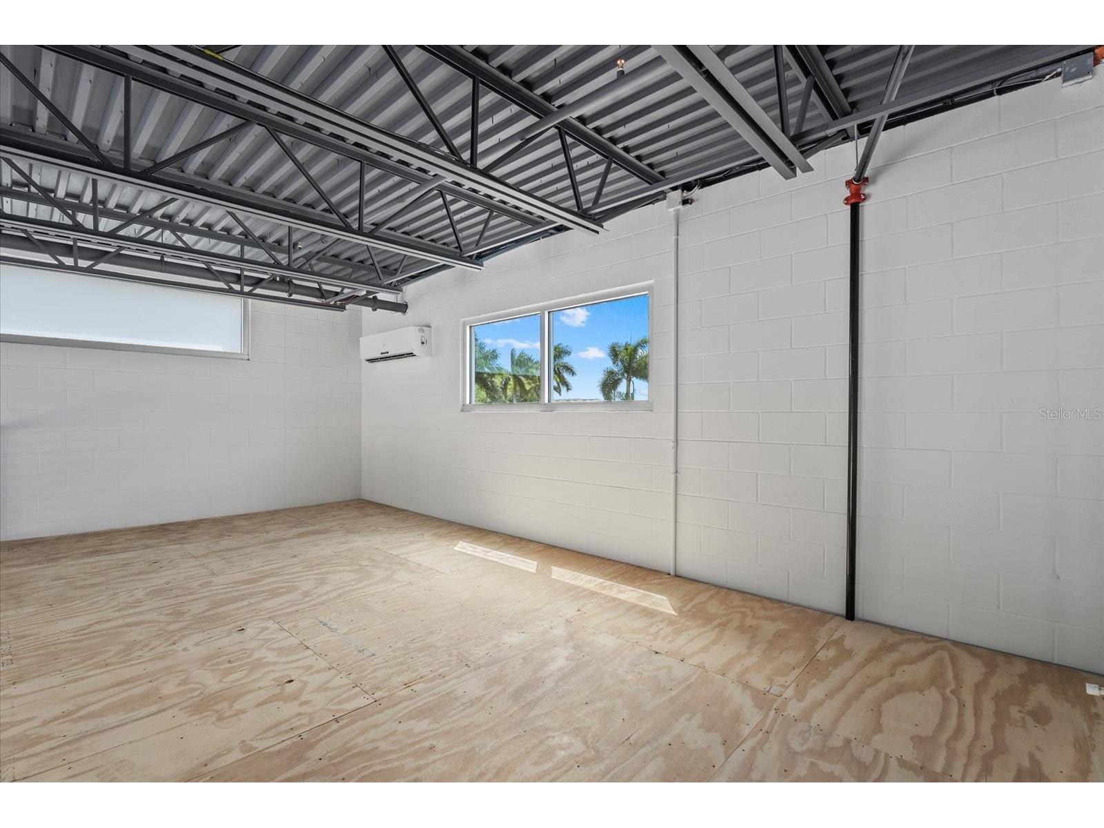 6566 Palmer Park Circle #1 Sarasota FL 34238 A4689779 image9