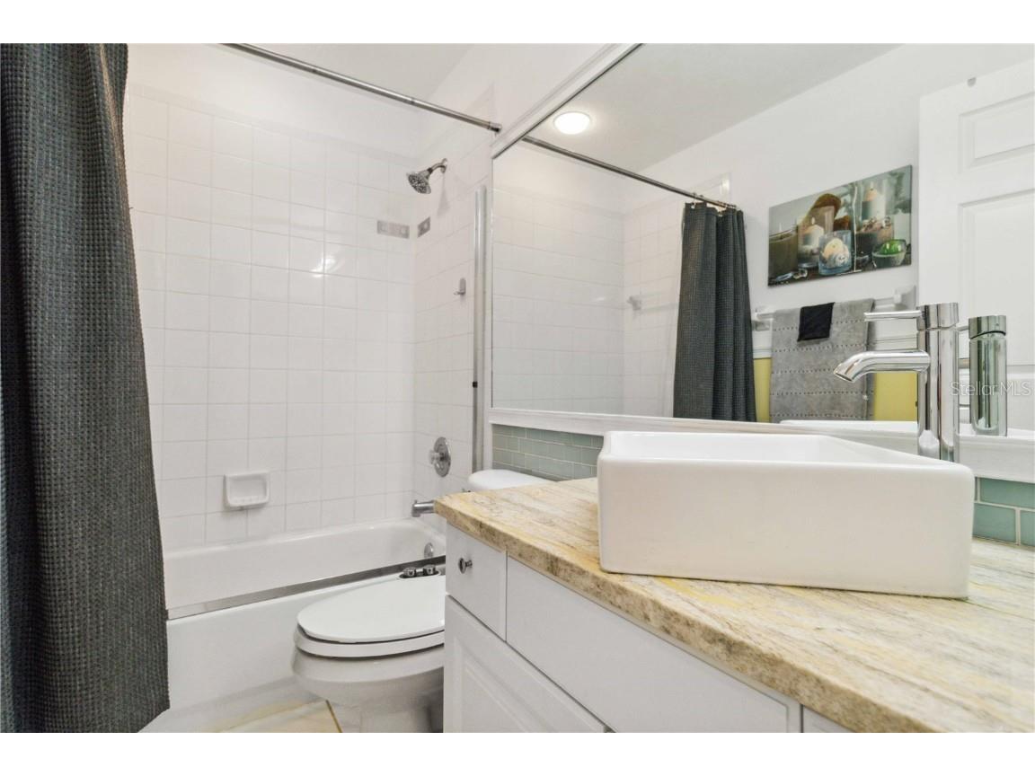 6568 Fairway Gardens Drive #6568 Bradenton FL 34203 A4658804 image13