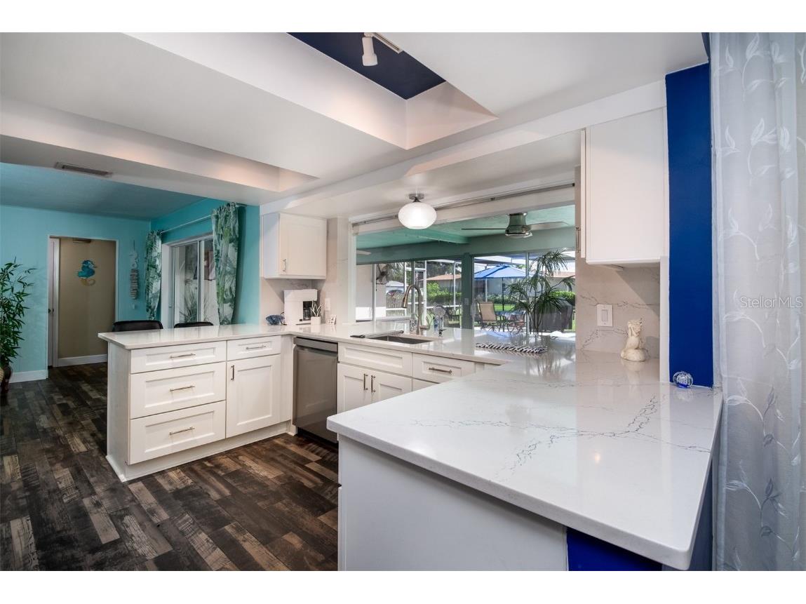 6569 Augusta Boulevard Seminole FL 33777 TB8425117 image15