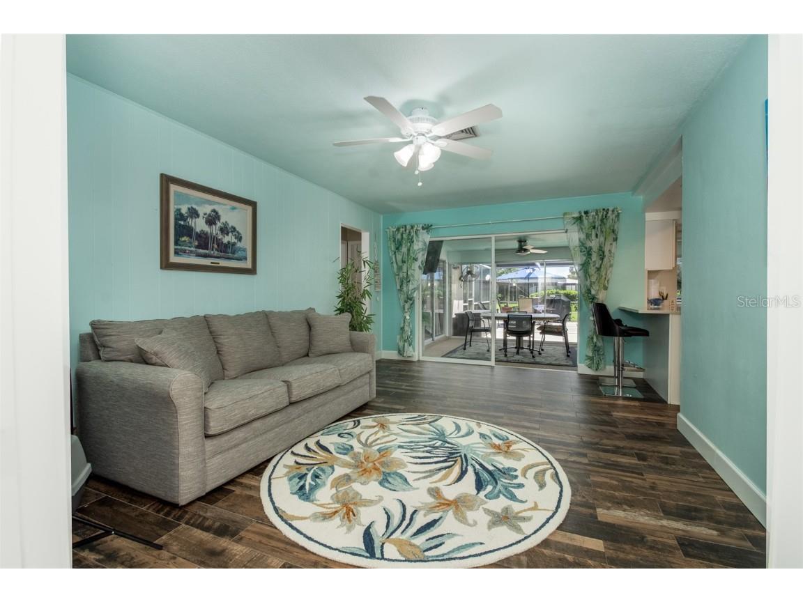 6569 Augusta Boulevard Seminole FL 33777 TB8425117 image17