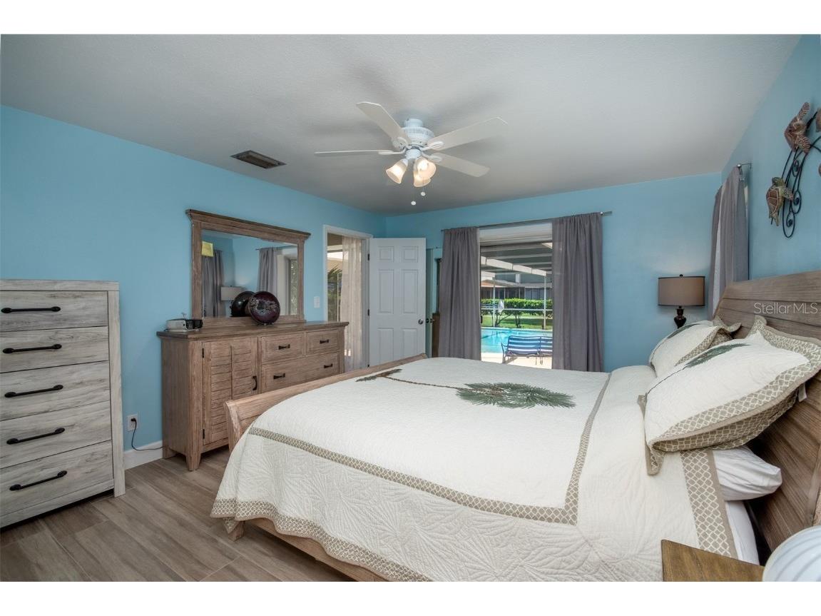 6569 Augusta Boulevard Seminole FL 33777 TB8425117 image19