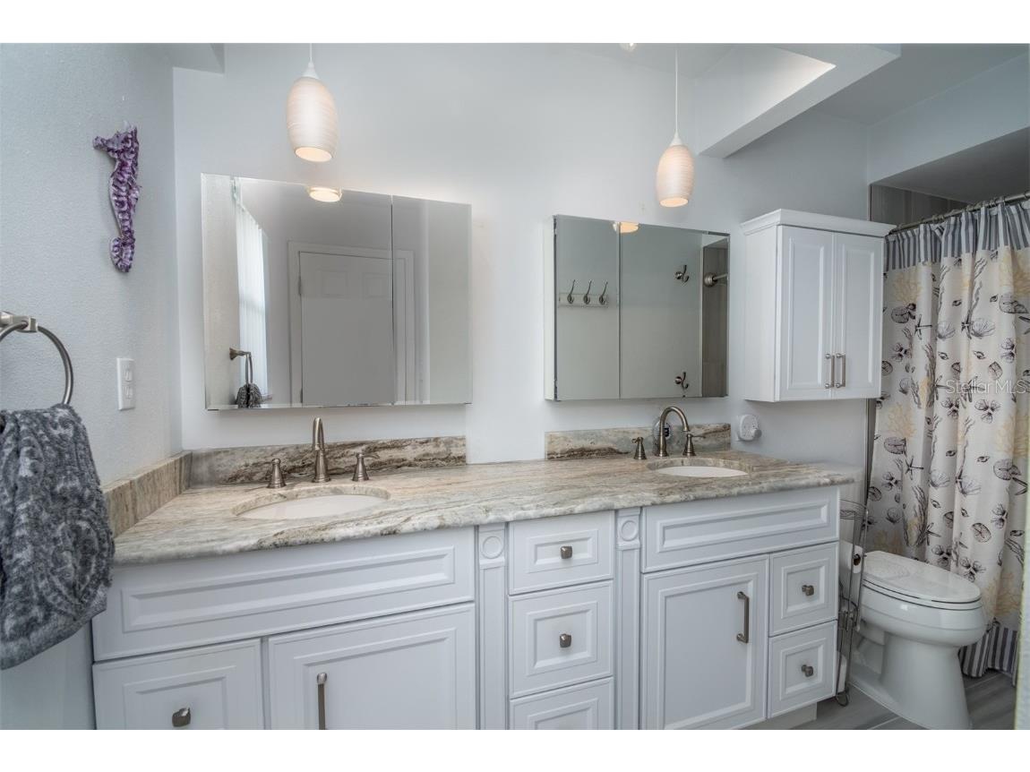 6569 Augusta Boulevard Seminole FL 33777 TB8425117 image20