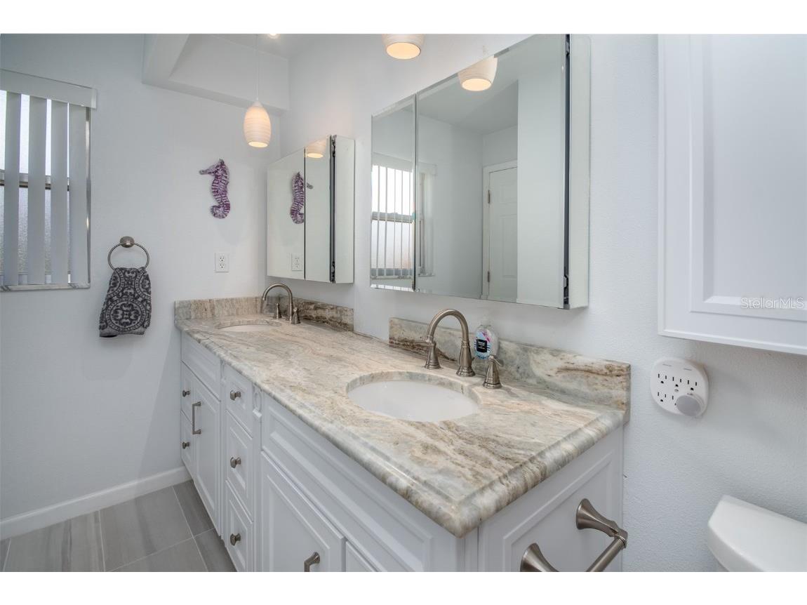 6569 Augusta Boulevard Seminole FL 33777 TB8425117 image21