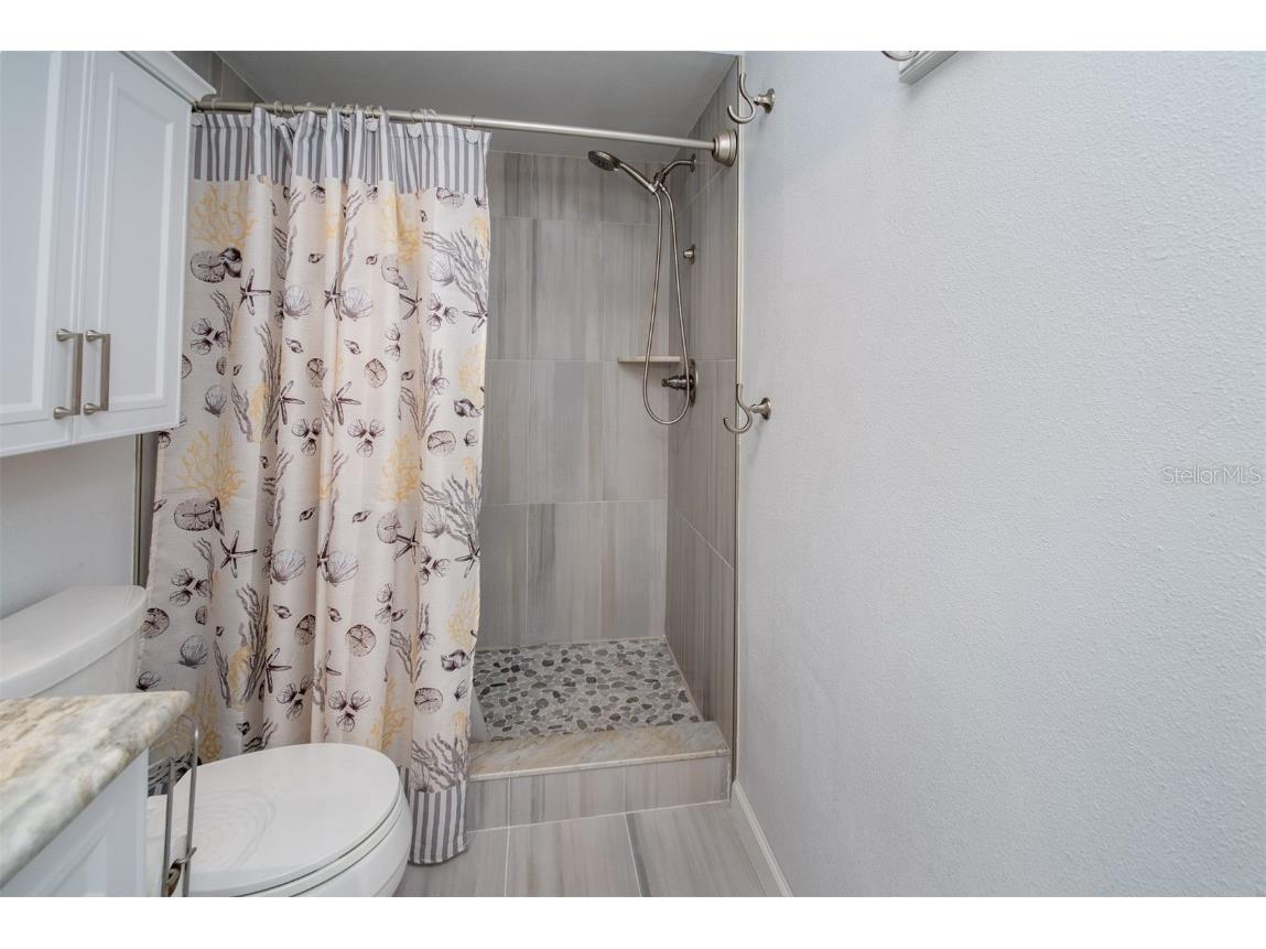 6569 Augusta Boulevard Seminole FL 33777 TB8425117 image22