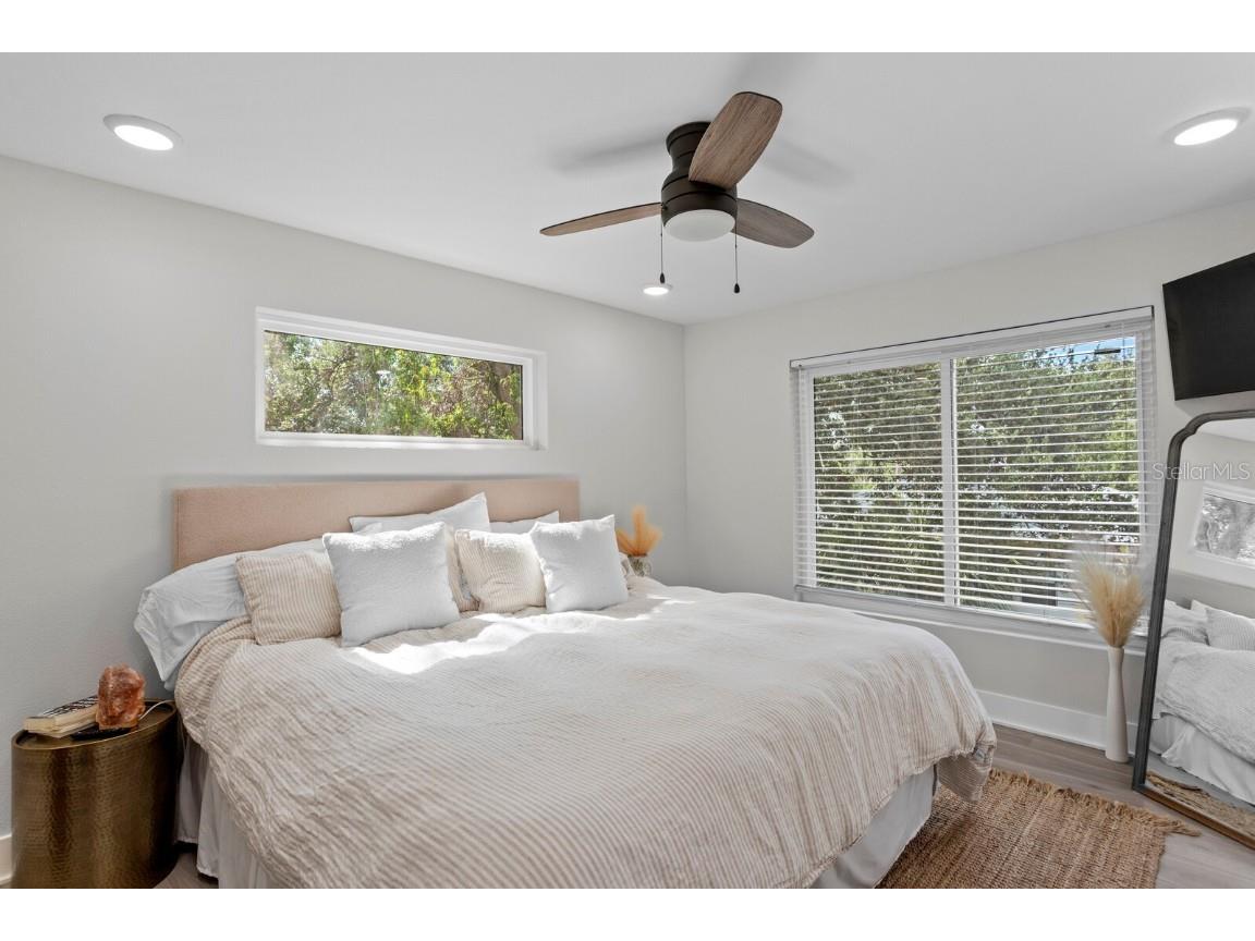 657 26th Avenue S Saint Petersburg FL 33705 TB8435823 image19