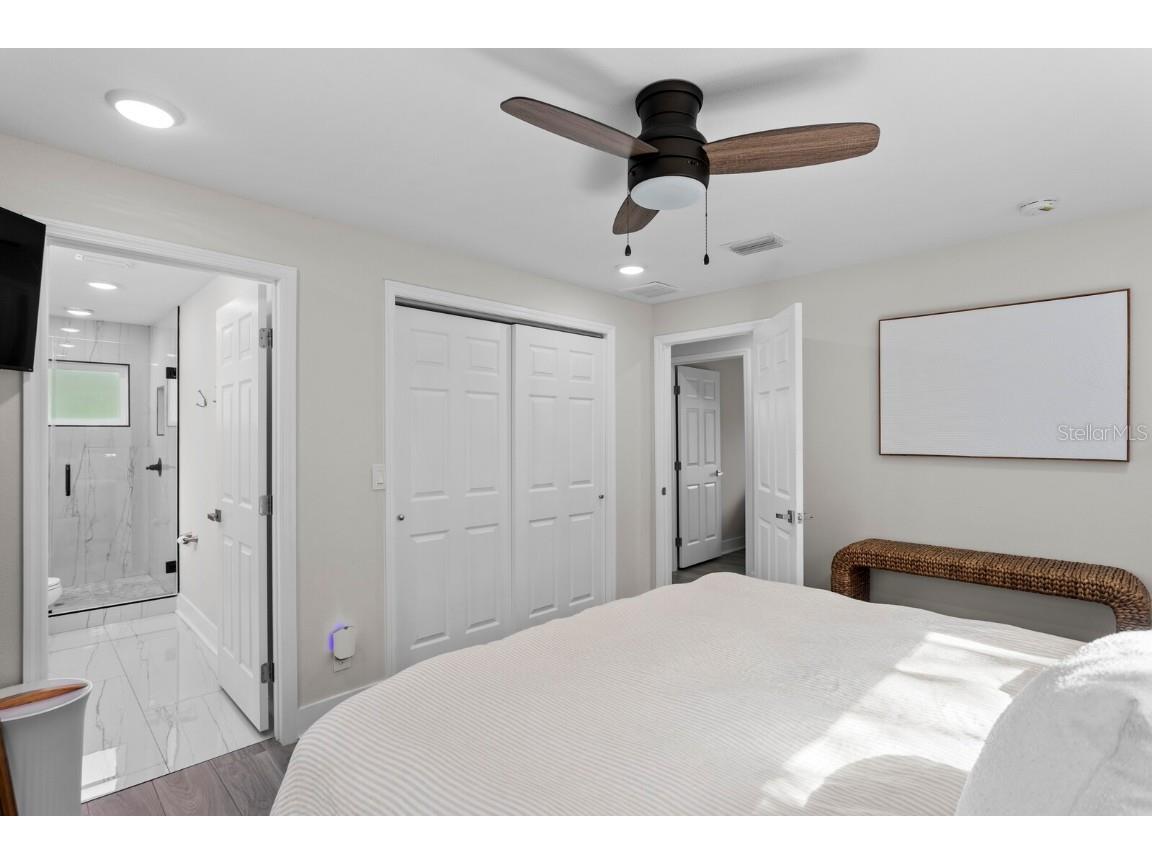 657 26th Avenue S Saint Petersburg FL 33705 TB8435823 image21