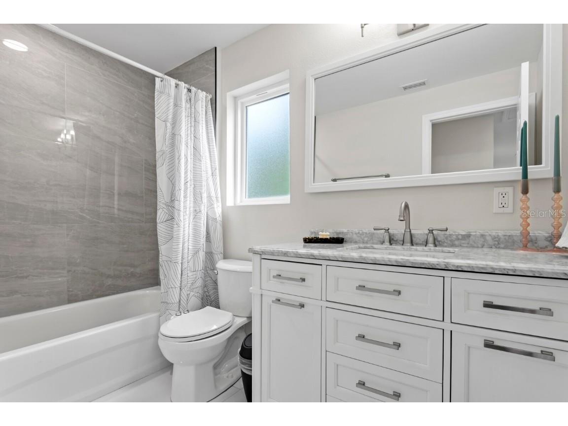 657 26th Avenue S Saint Petersburg FL 33705 TB8435823 image25