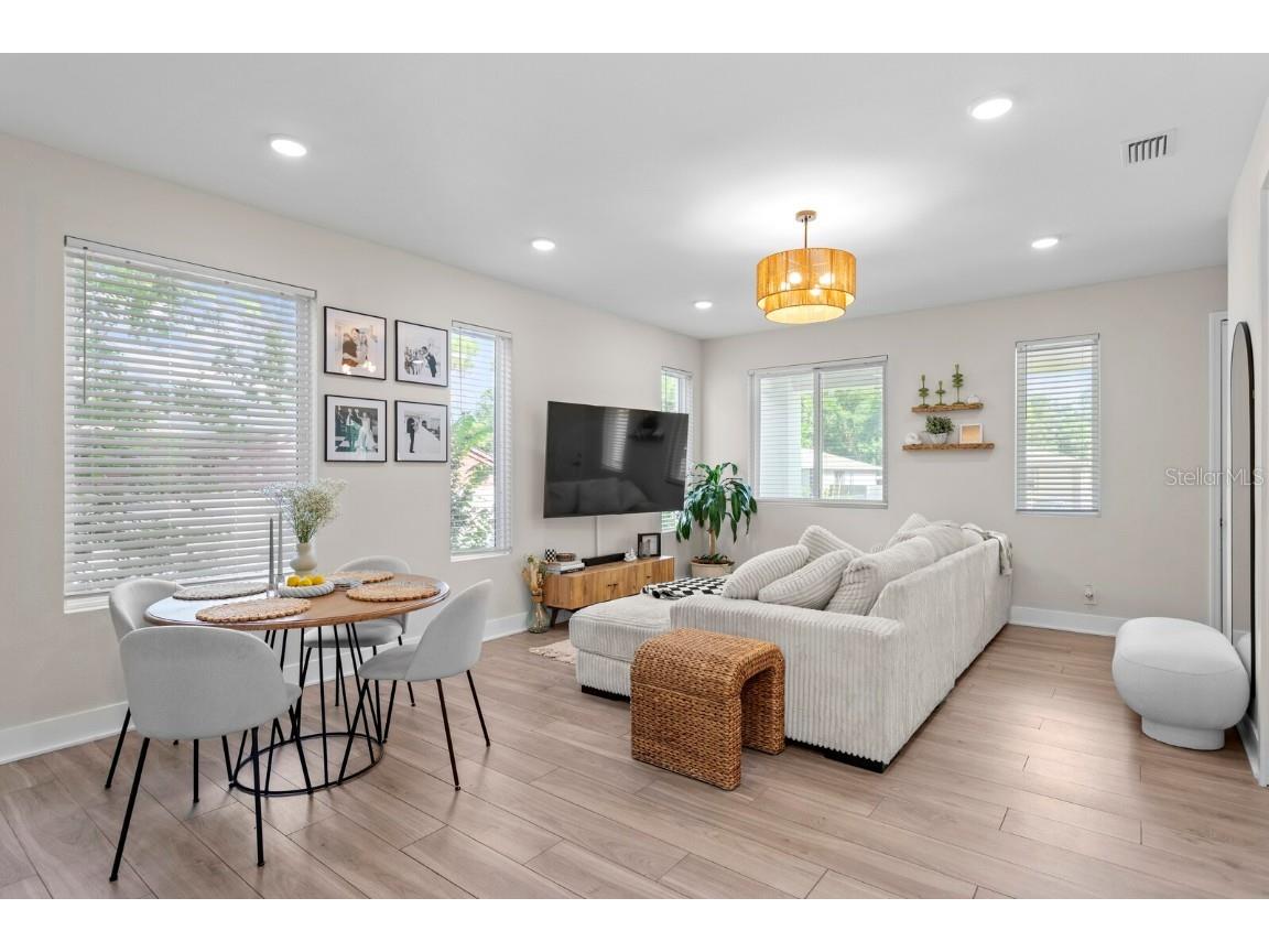 657 26th Avenue S Saint Petersburg FL 33705 TB8435823 image6