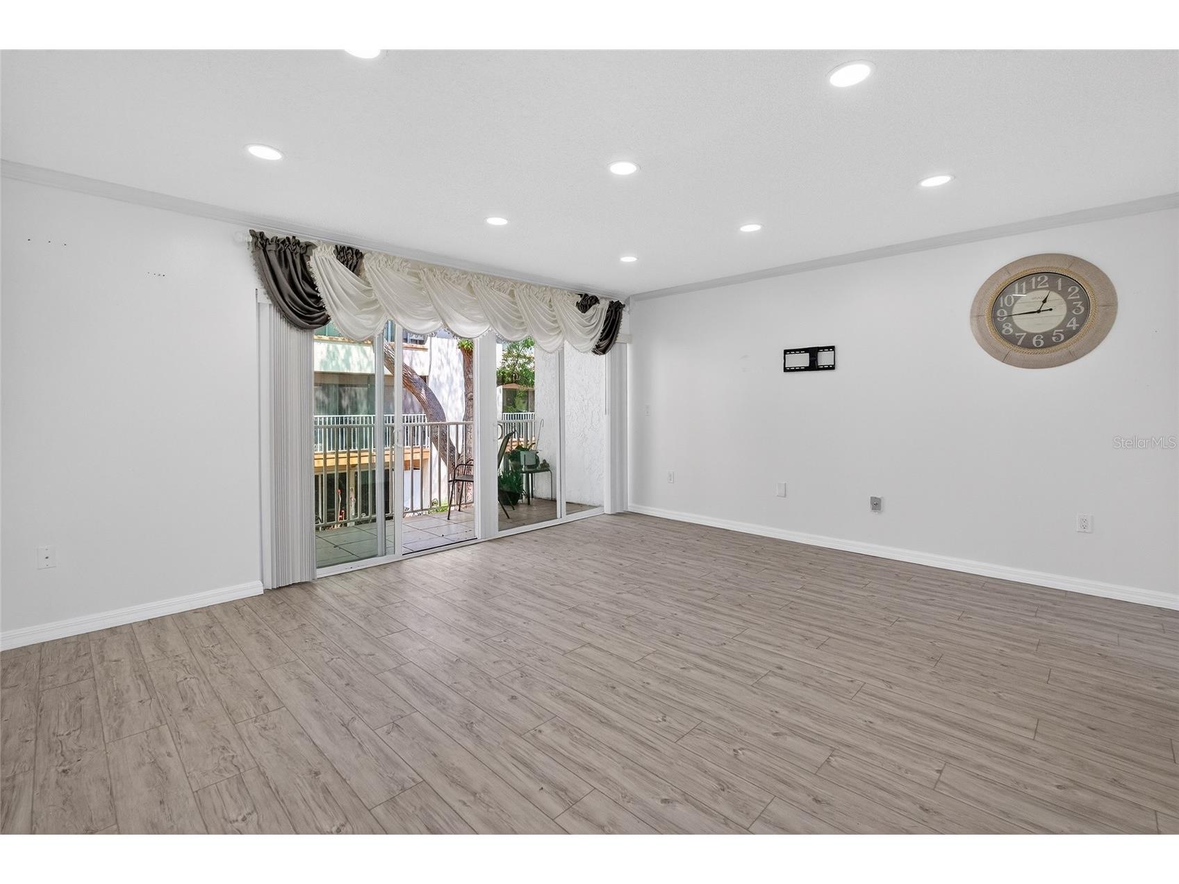 657 99th Avenue N #202 Saint Petersburg FL 33702 TB8489731 image14