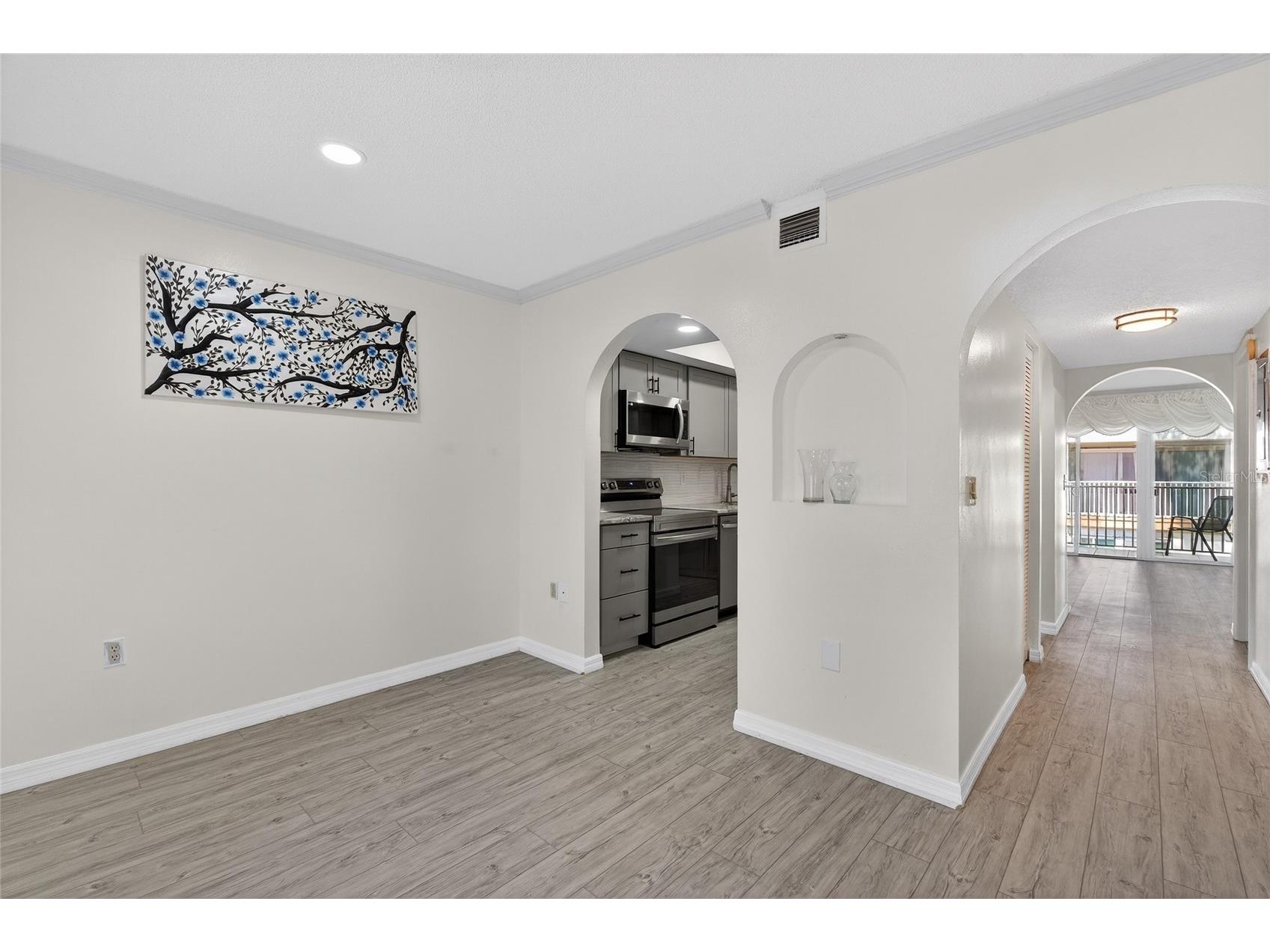 657 99th Avenue N #202 Saint Petersburg FL 33702 TB8489731 image17