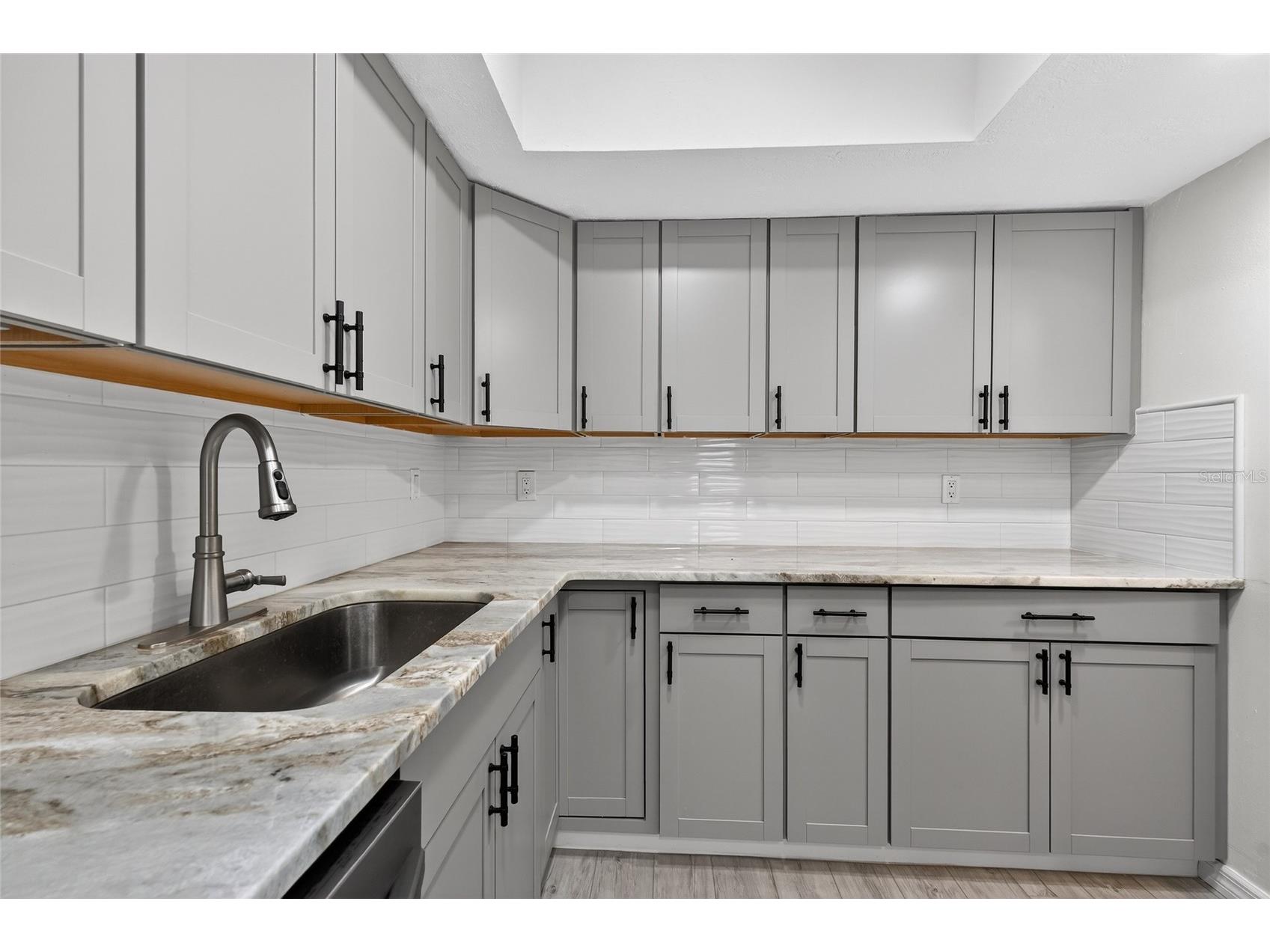 657 99th Avenue N #202 Saint Petersburg FL 33702 TB8489731 image20