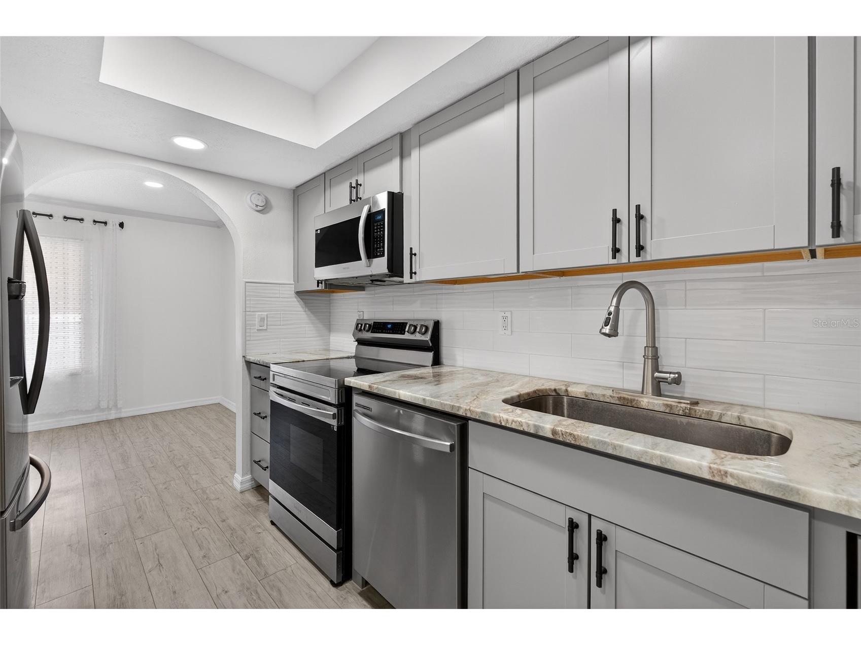 657 99th Avenue N #202 Saint Petersburg FL 33702 TB8489731 image23