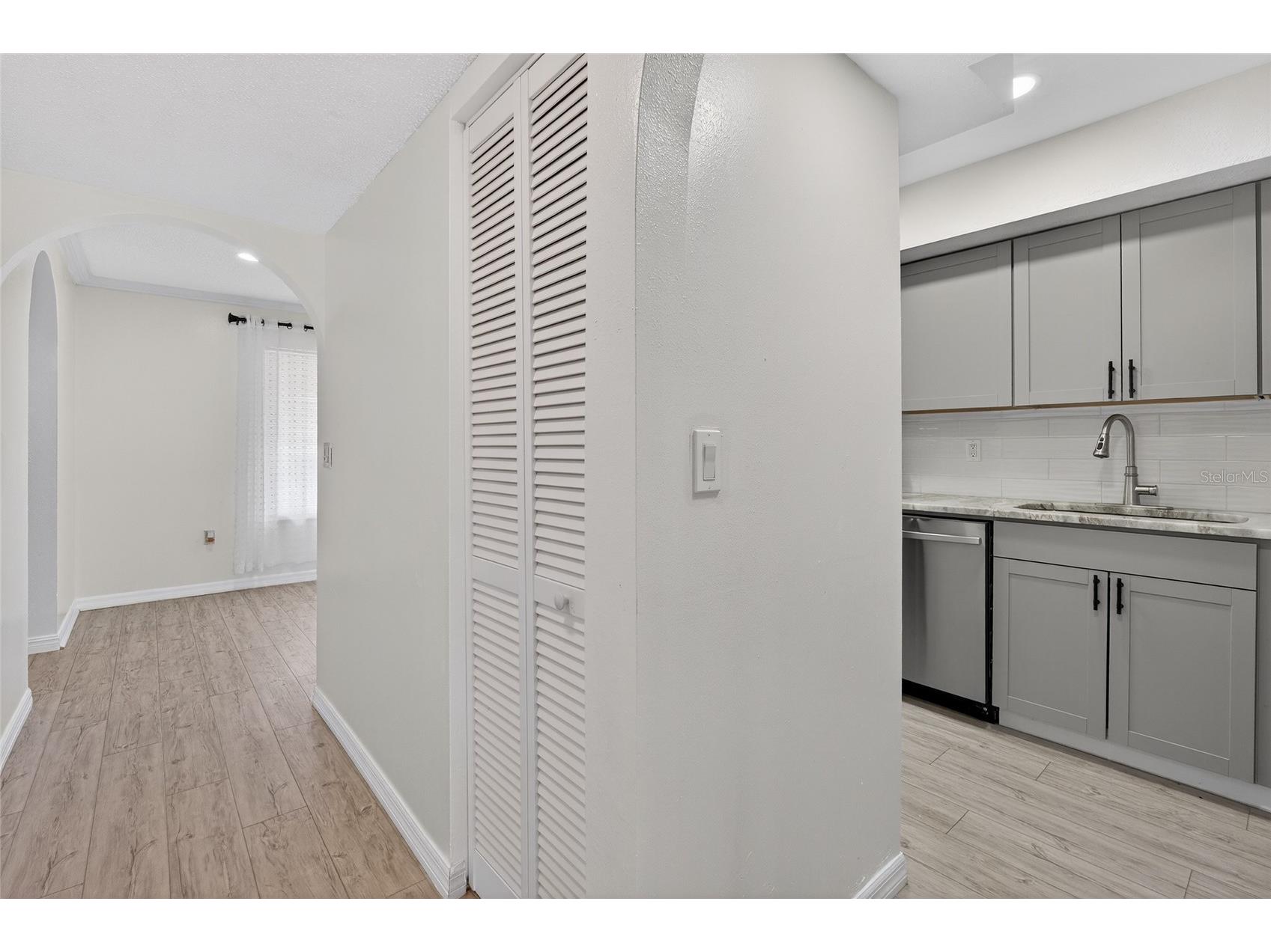 657 99th Avenue N #202 Saint Petersburg FL 33702 TB8489731 image24