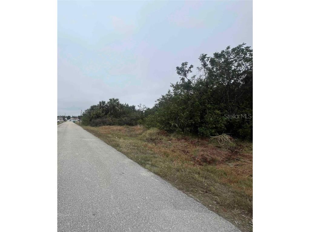 657 Cape Terrace NW Port Charlotte FL 33952 OM693499 image3