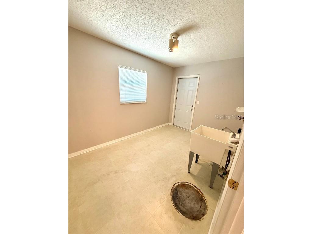 657 Fort Duquesna Drive Sun City Center FL 33573 W7881608 image22