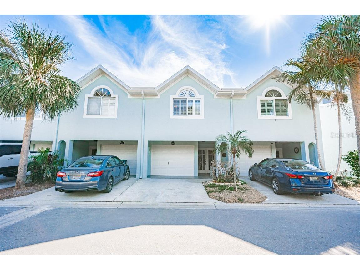 657 Garland Circle Indian Rocks Beach FL 33785 - INTRACOASTAL WATERWAY TB8344666 image1