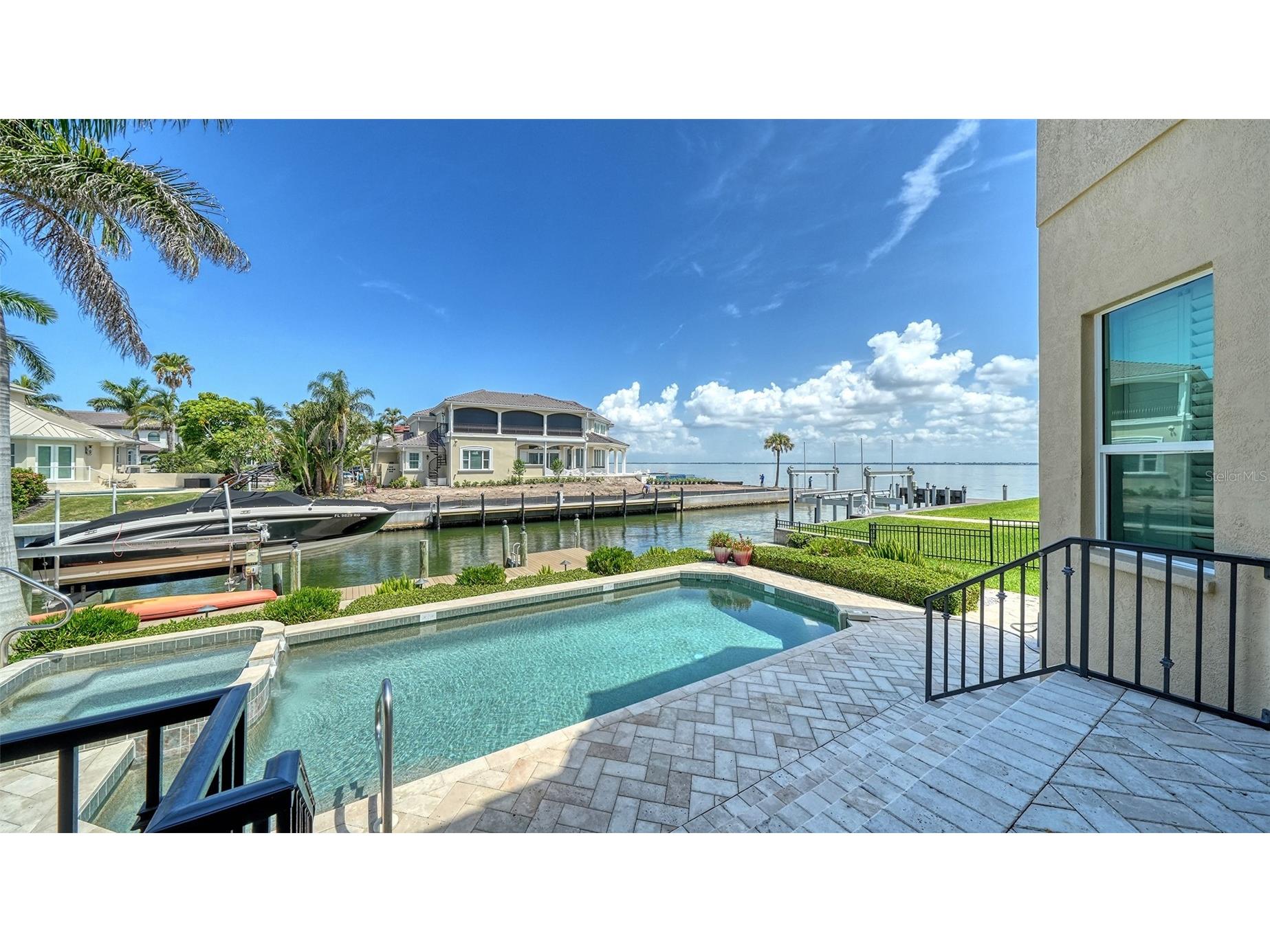 657 Halyard Lane Longboat Key FL 34228 - GULF OF AMERICA A4699348 image2