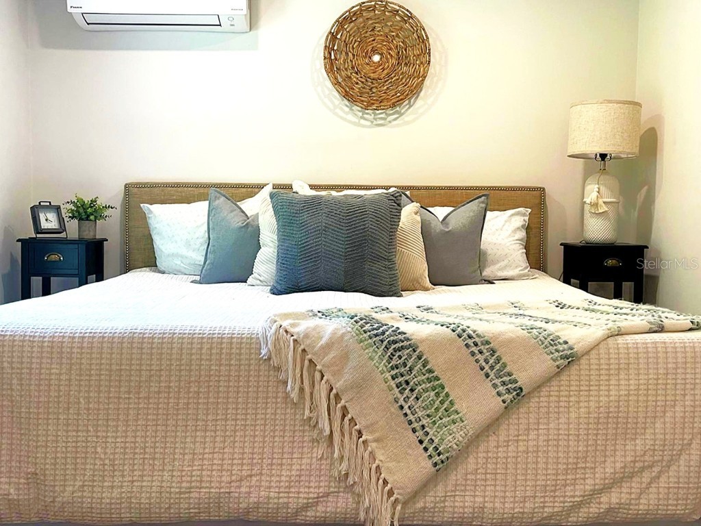 657 Laura Lane Dunedin FL 34698 TB8409793 image16