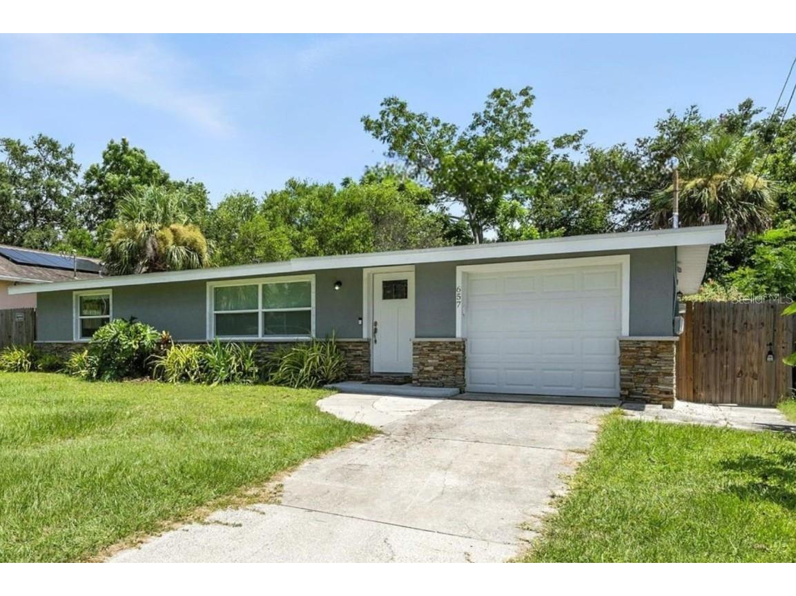 657 Laura Lane Dunedin FL 34698 TB8409793 image2