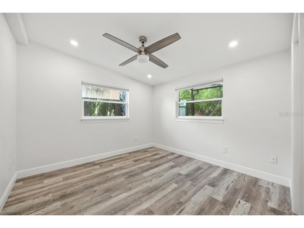 657 Laura Lane Dunedin FL 34698 TB8409793 image23