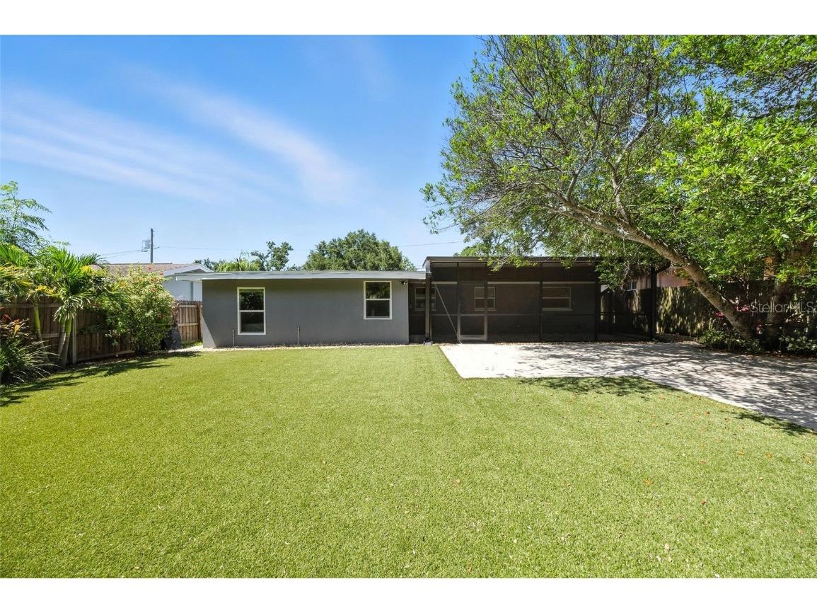 657 Laura Lane Dunedin FL 34698 TB8409793 image30