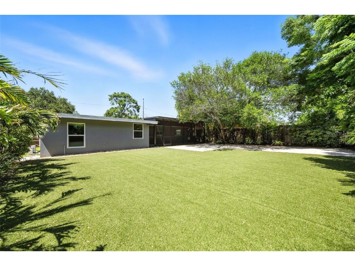 657 Laura Lane Dunedin FL 34698 TB8409793 image31