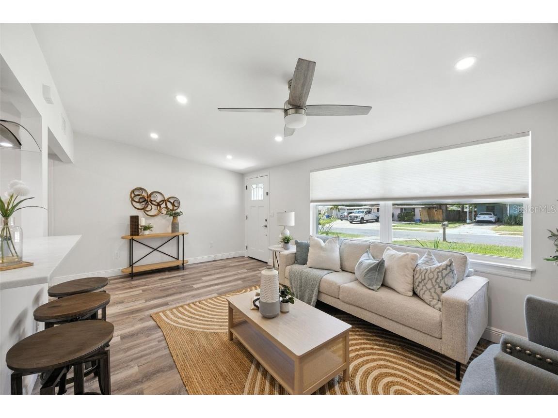 657 Laura Lane Dunedin FL 34698 TB8409793 image7