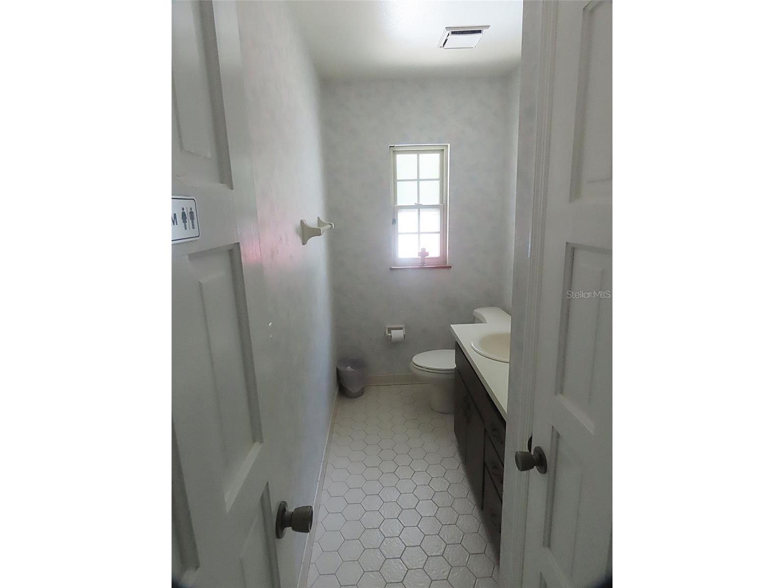 657 Maitland Avenue Altamonte Springs FL 32701 O6410776 image5