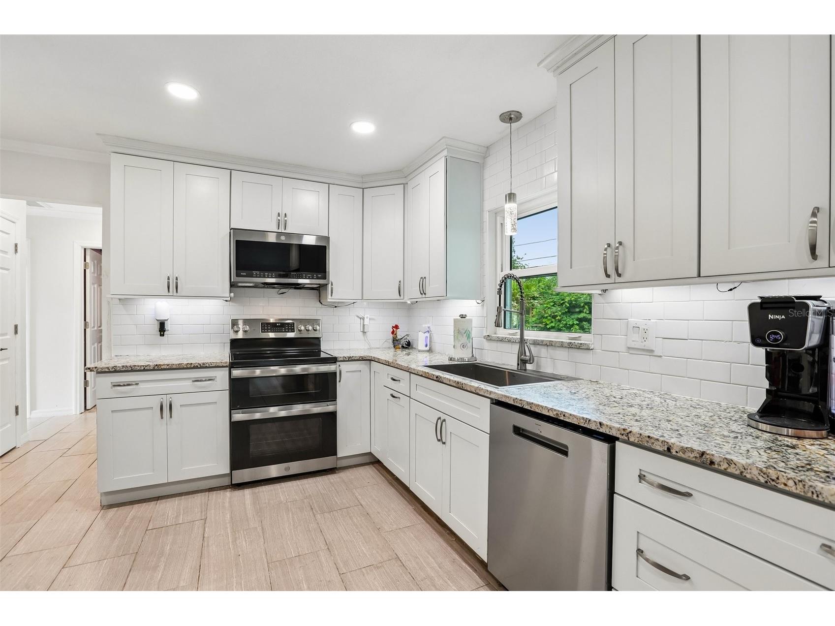 657 Marjon Avenue Dunedin FL 34698 TB8501683 image7