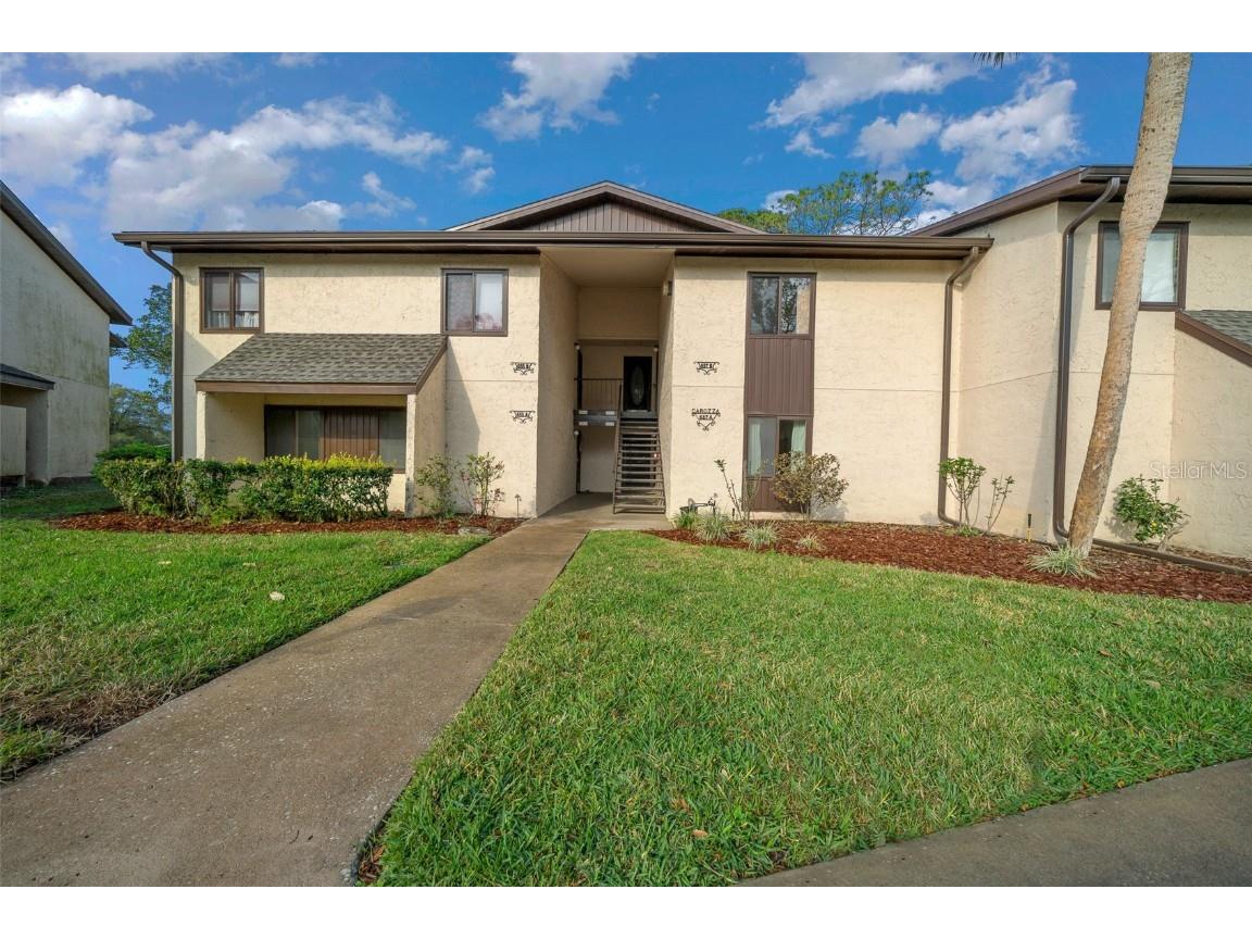 657 Midway Drive #A Ocala FL 34472 - LAKE SPARKLE OM697077 image1