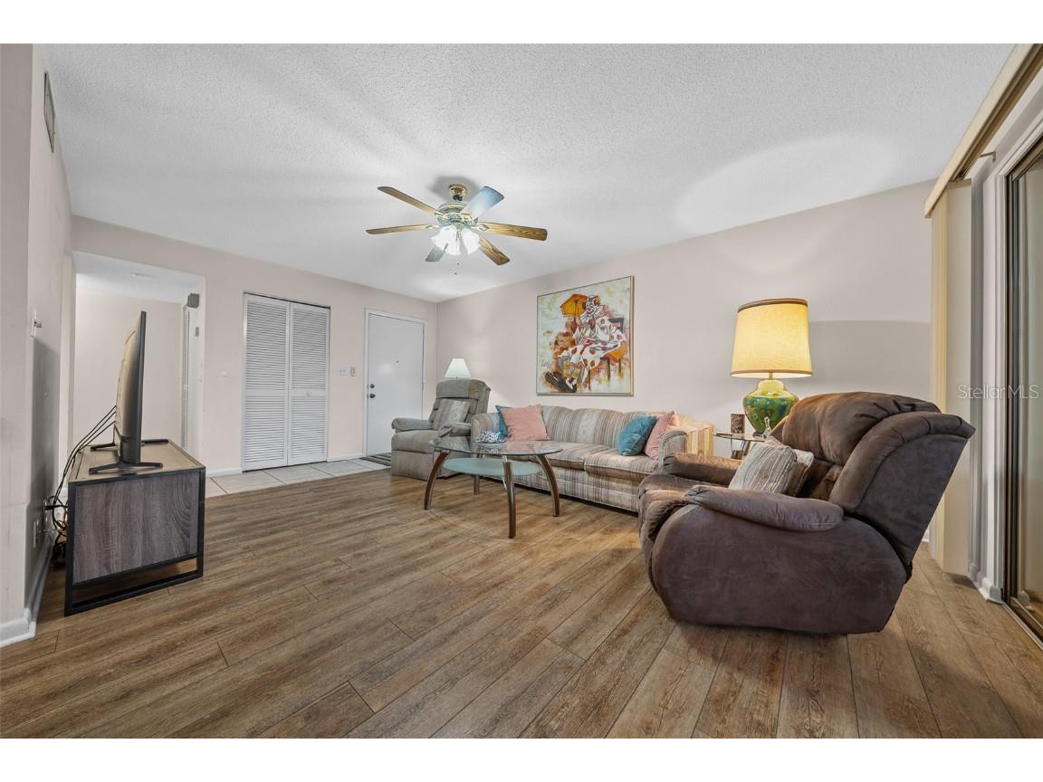 657 Midway Drive #A Ocala FL 34472 - LAKE SPARKLE OM697077 image10