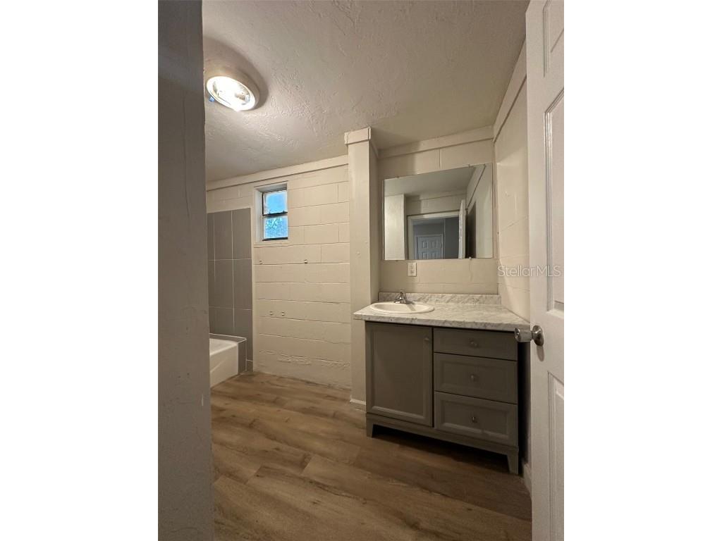 657 NE Waldo Road Gainesville FL 32641 GC535848 image16