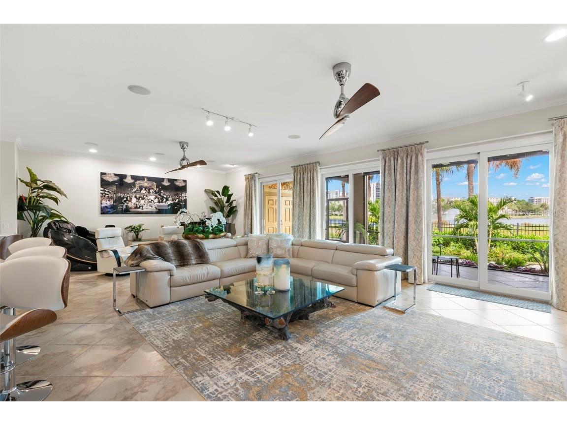 657 Saxony Boulevard Saint Petersburg FL 33716 TB8440826 image16