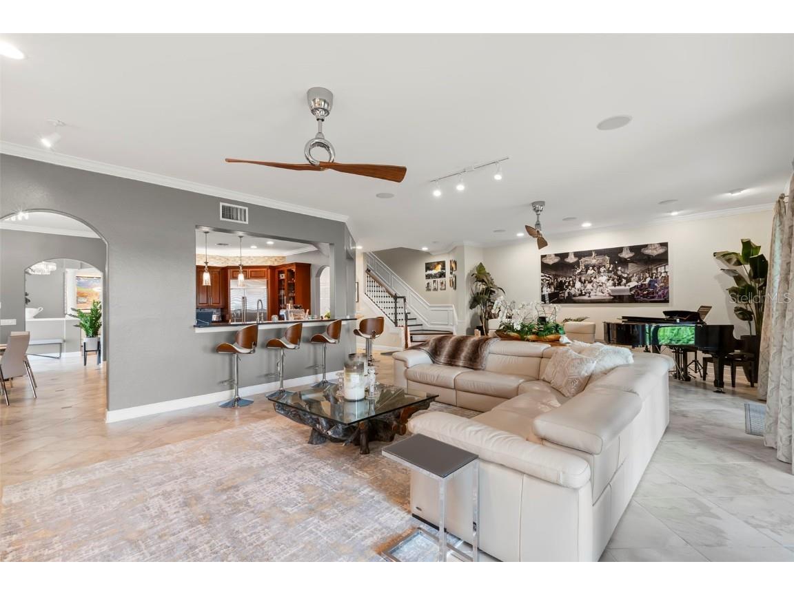 657 Saxony Boulevard Saint Petersburg FL 33716 TB8440826 image20