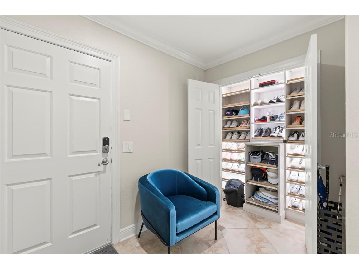 657 Saxony Boulevard Saint Petersburg FL 33716 TB8440826 image24