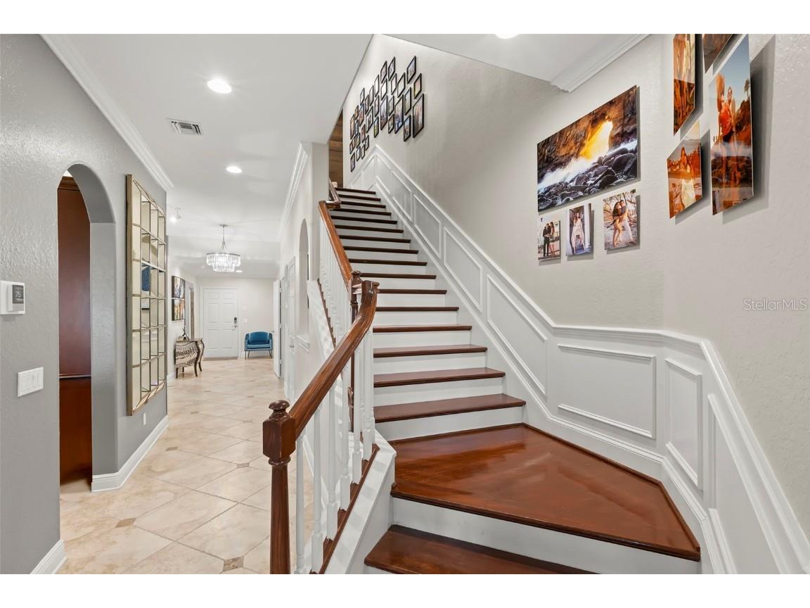 657 Saxony Boulevard Saint Petersburg FL 33716 TB8440826 image33