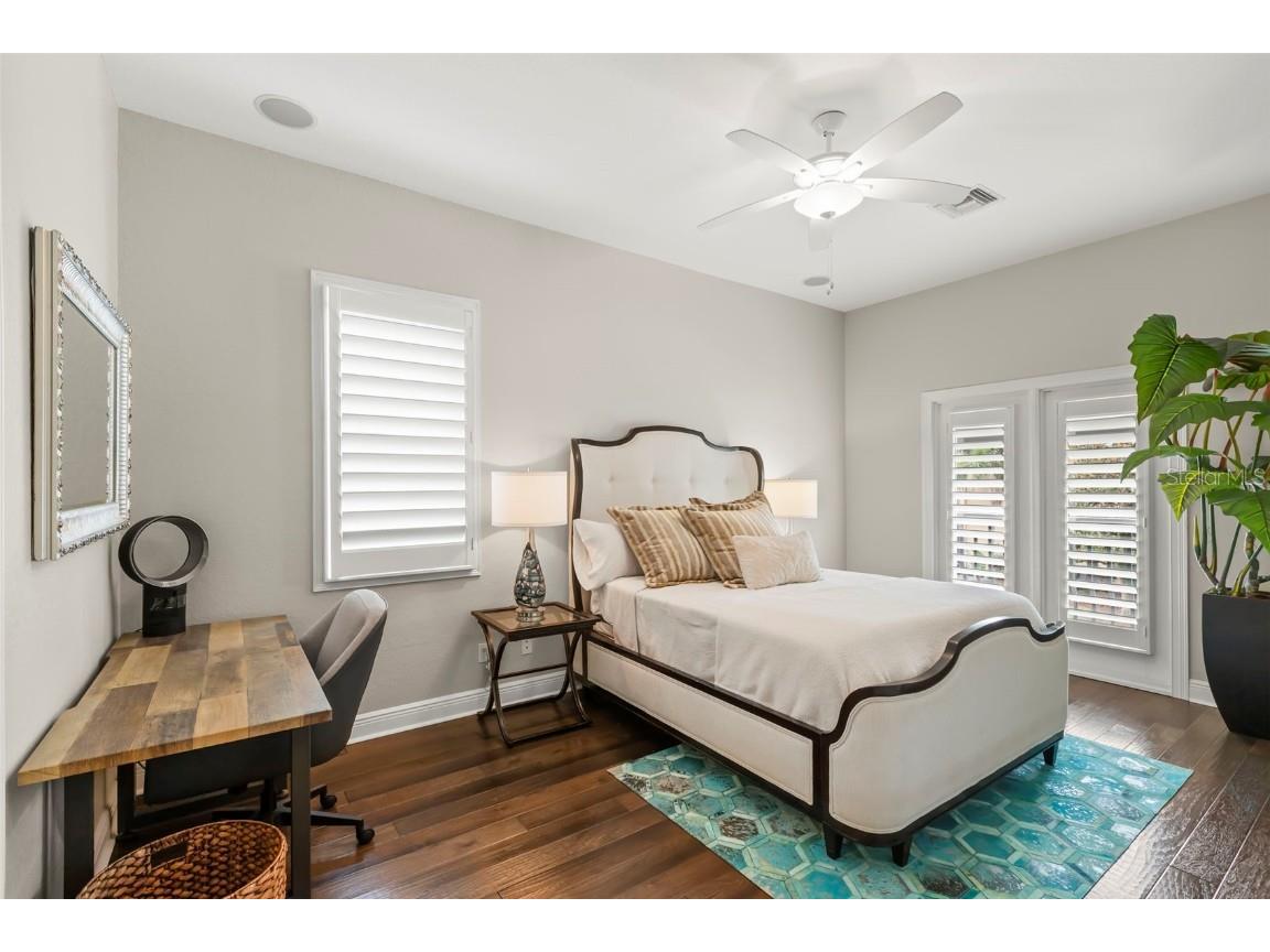 657 Saxony Boulevard Saint Petersburg FL 33716 TB8440826 image51