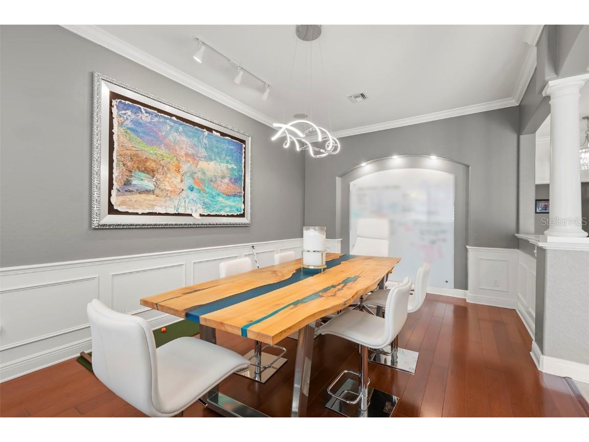 657 Saxony Boulevard Saint Petersburg FL 33716 TB8440826 image6