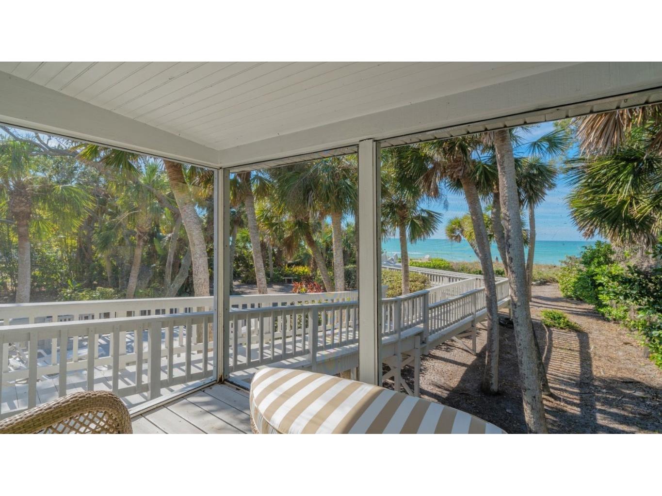 6570 Manasota Key Road Englewood FL 34223 - GULF OF MEXICO A4558605 image32
