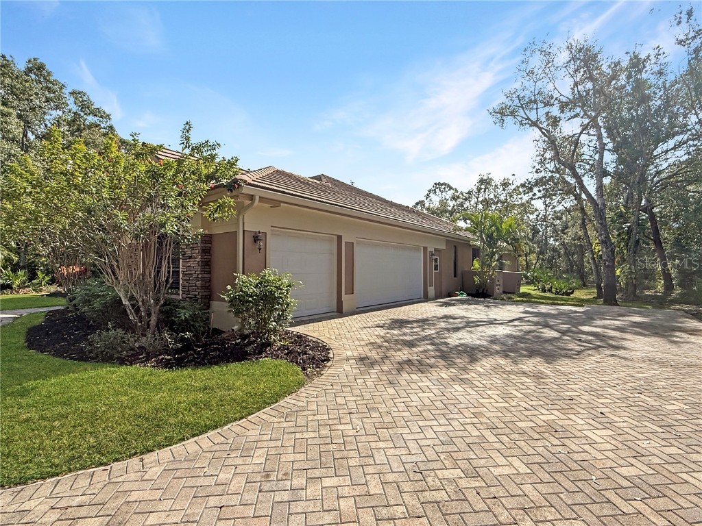 6570 Wild Orchid Lane Sarasota FL 34241 A4669791 image9