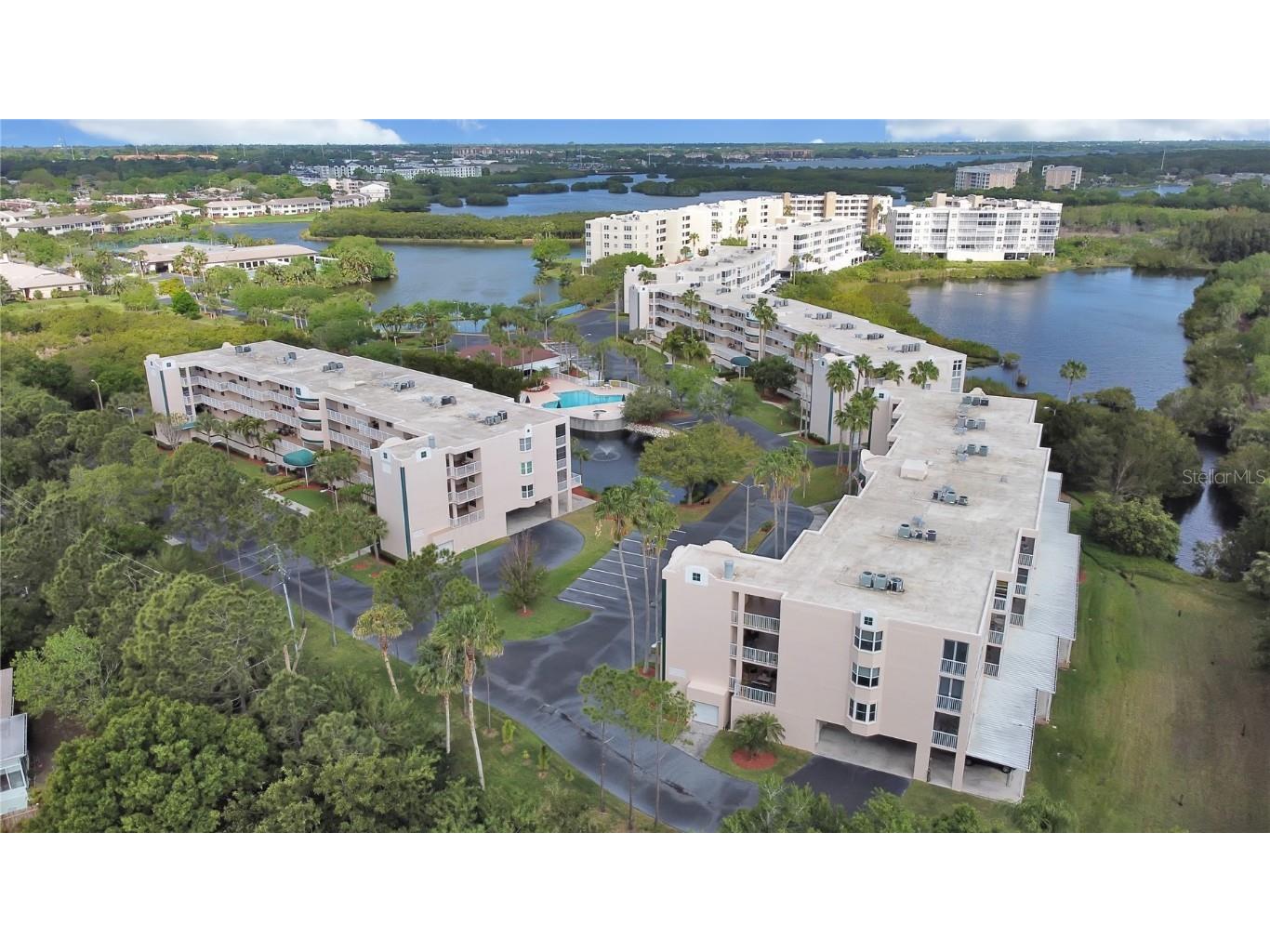 6575 99th Way N #22105 Saint Petersburg FL 33708 - LONG BAYOU U8212834 image1