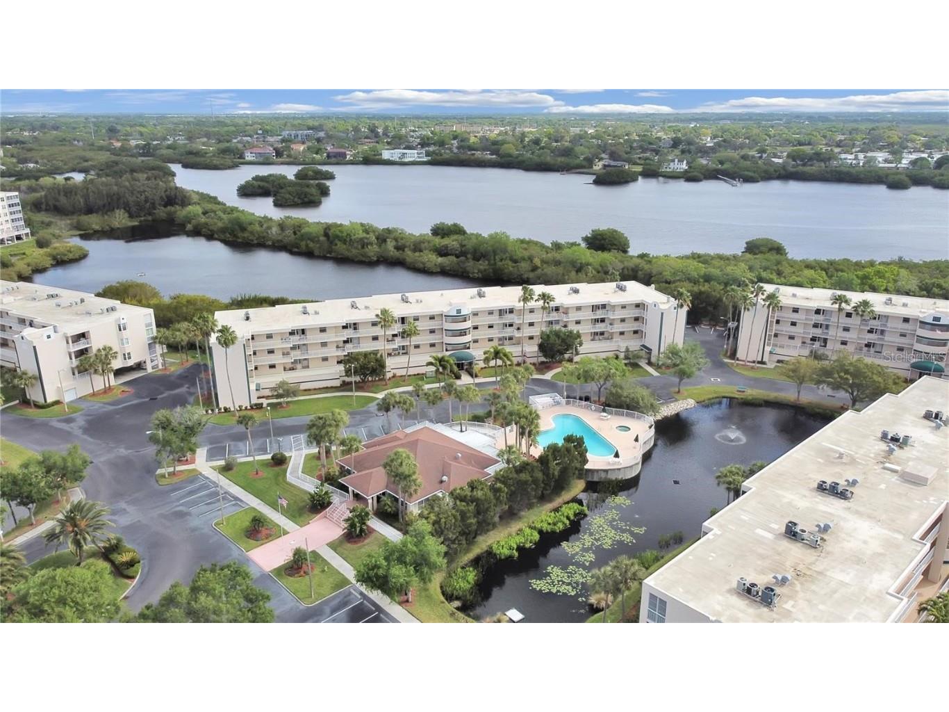 6575 99th Way N #22201 Saint Petersburg FL 33708 - LONG BAYOU TB8429410 image1