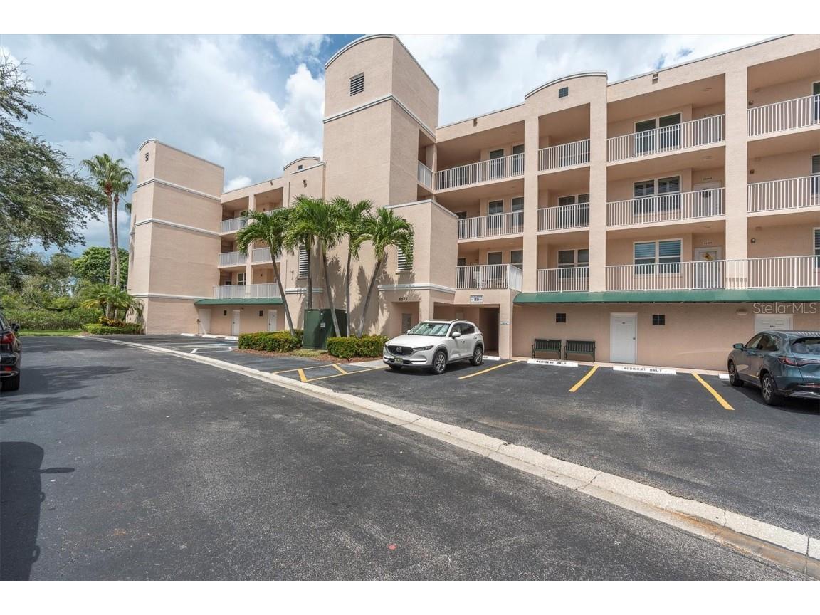 6575 99th Way N #22201 Saint Petersburg FL 33708 - LONG BAYOU TB8429410 image2