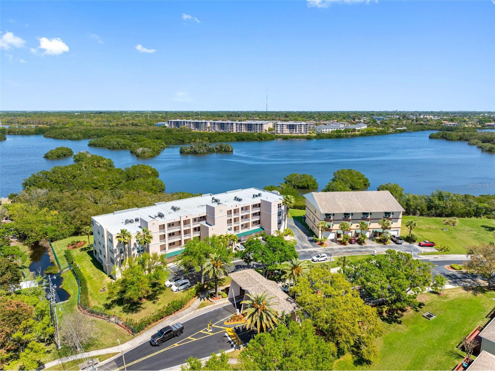 6575 99th Way N #22205 Saint Petersburg FL 33708 - LONG BAYOU TB8489396 image1