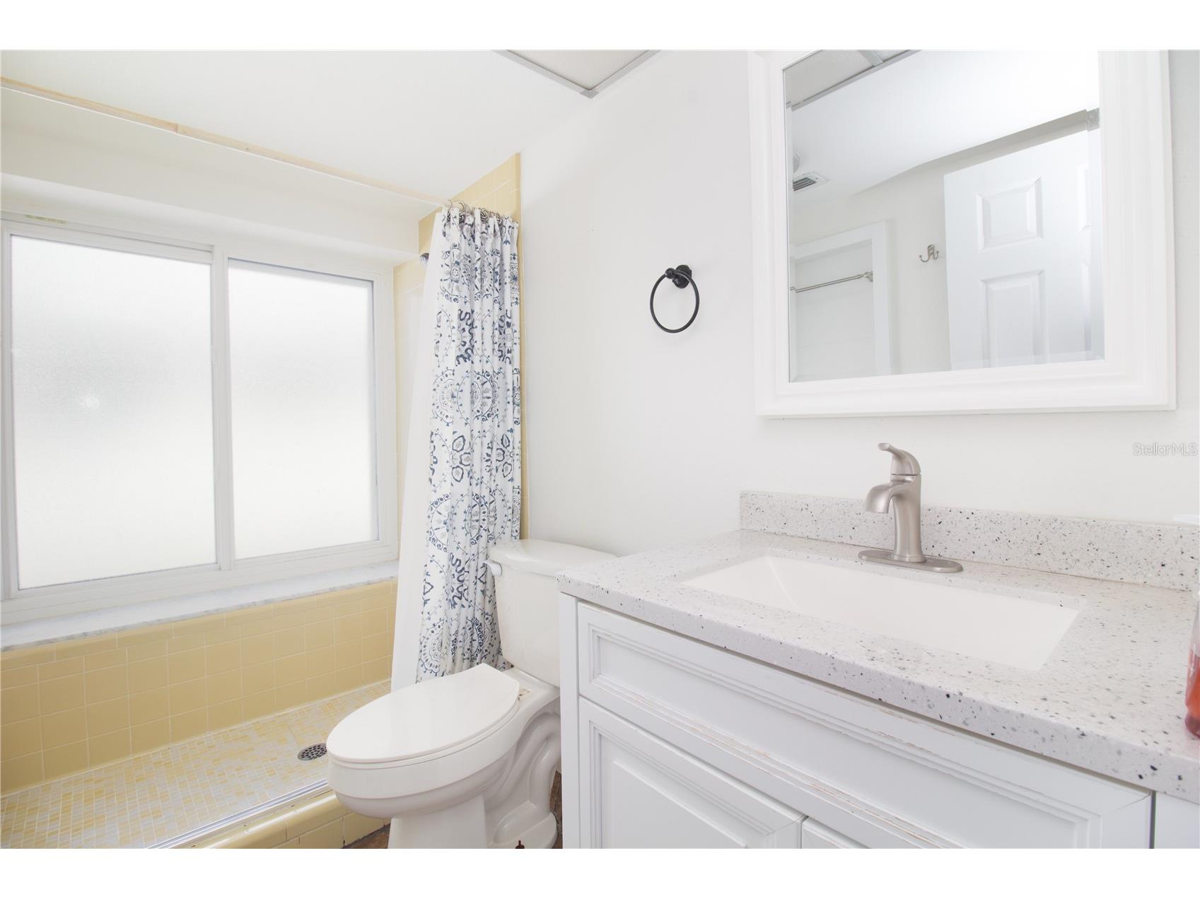 6575 Green Valley Drive Seminole FL 33777 TB8470303 image16