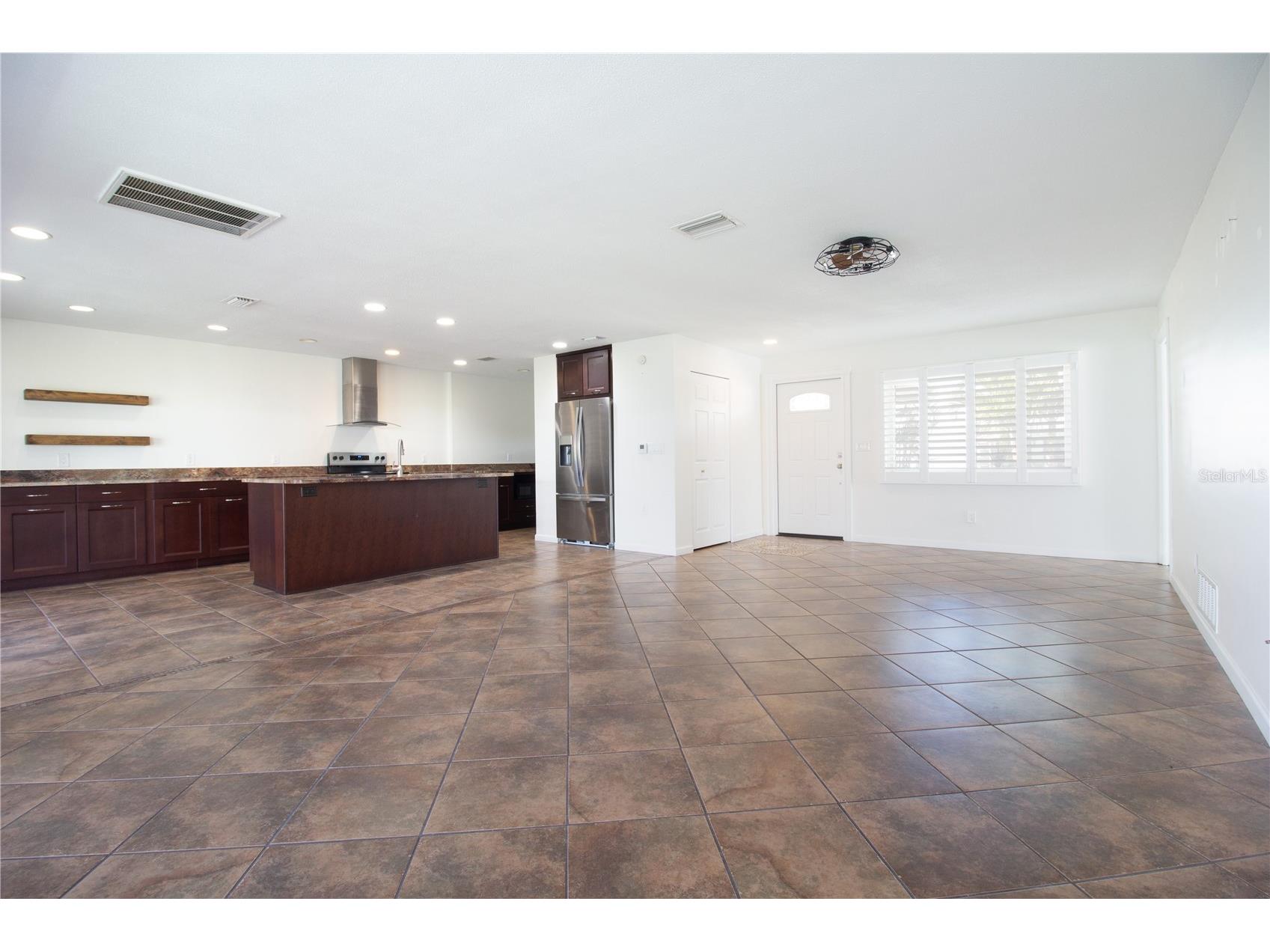 6575 Green Valley Drive Seminole FL 33777 TB8470303 image3