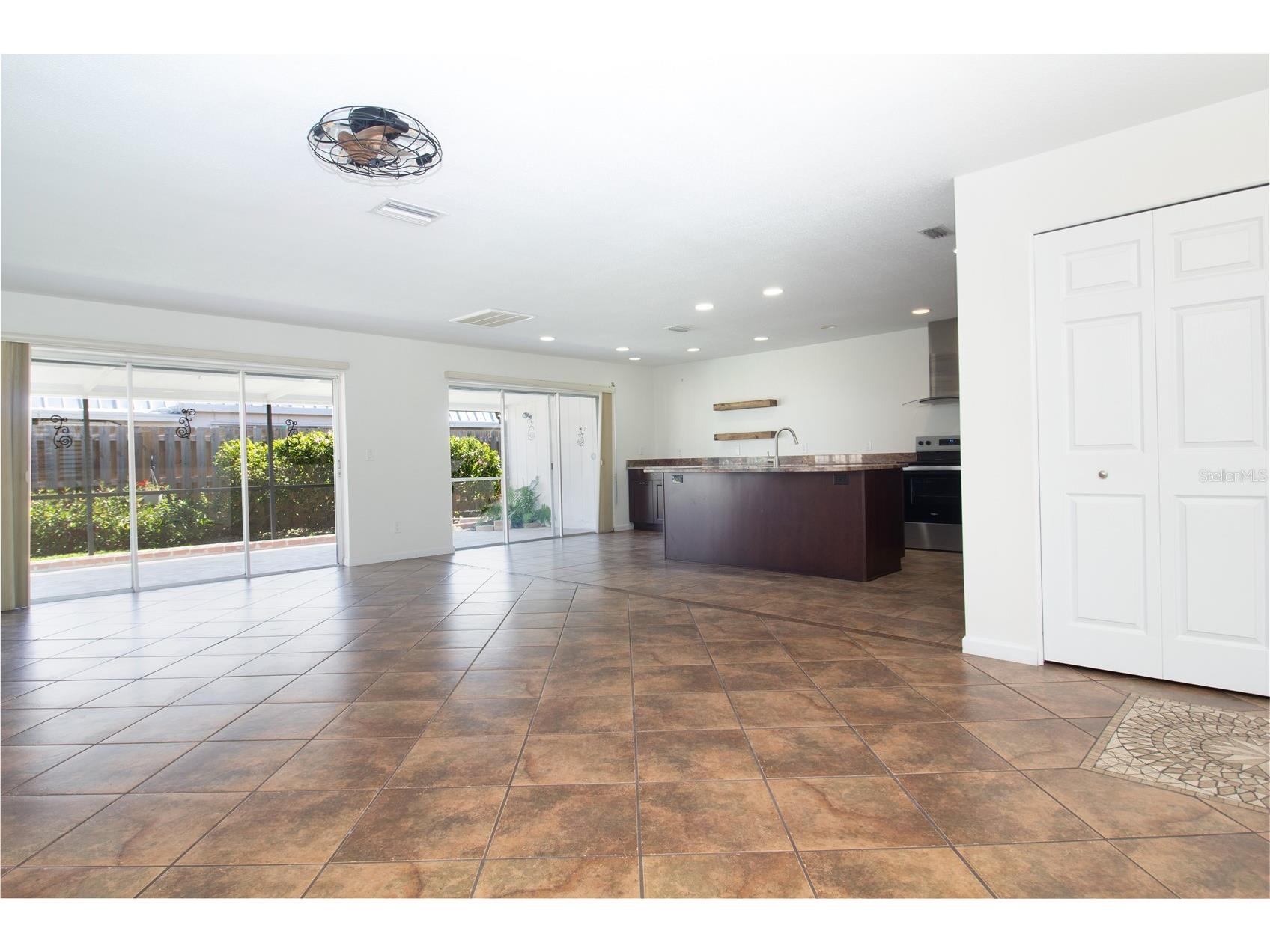 6575 Green Valley Drive Seminole FL 33777 TB8470303 image4