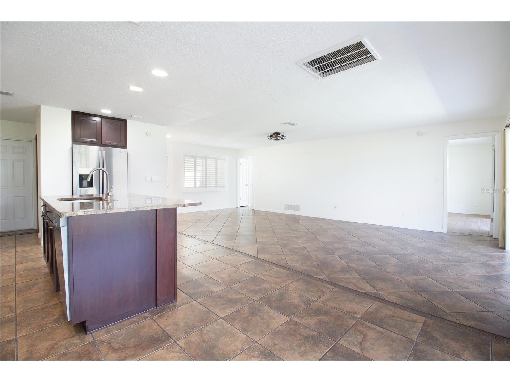 6575 Green Valley Drive Seminole FL 33777 TB8470303 image8