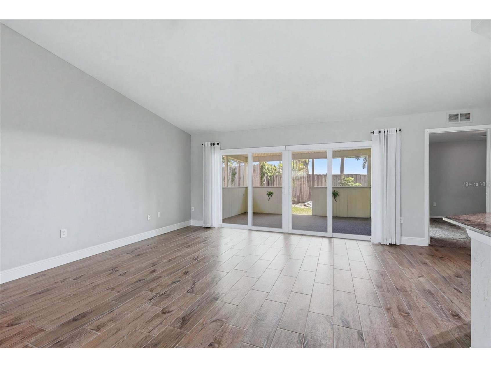6579 Mauna Loa Boulevard Sarasota FL 34241 A4685839 image7
