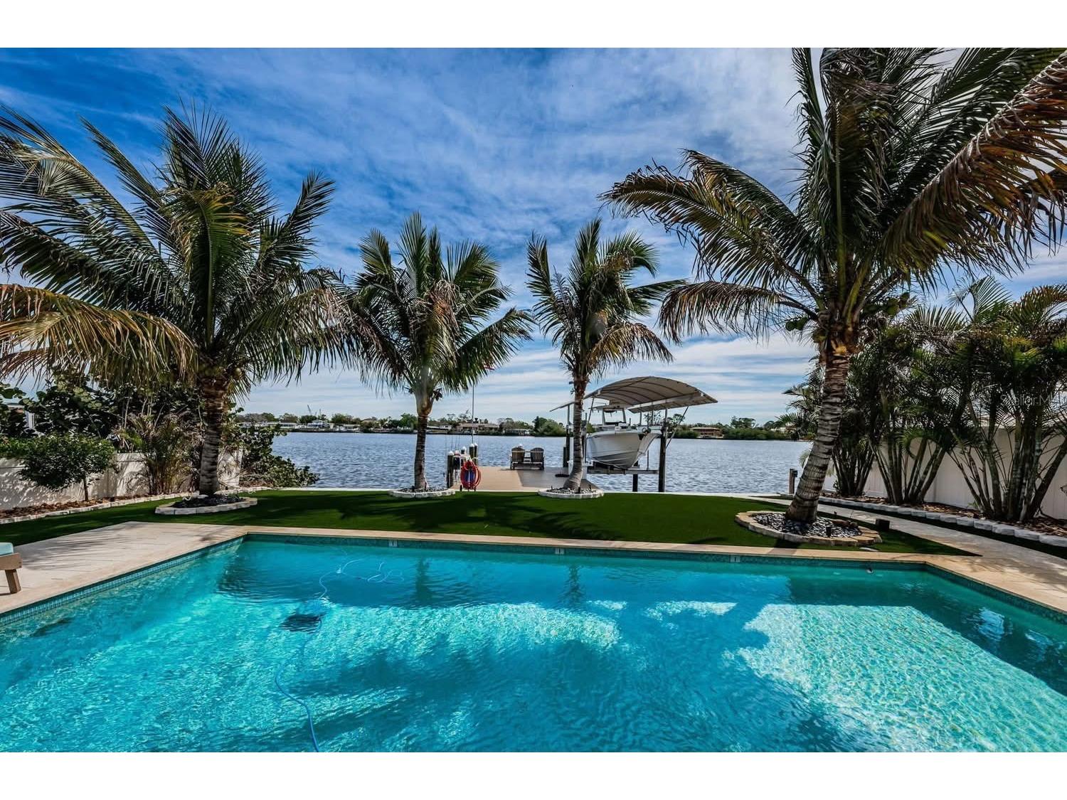 658 Bayshore Drive Tarpon Springs FL 34689 W7884924 image7